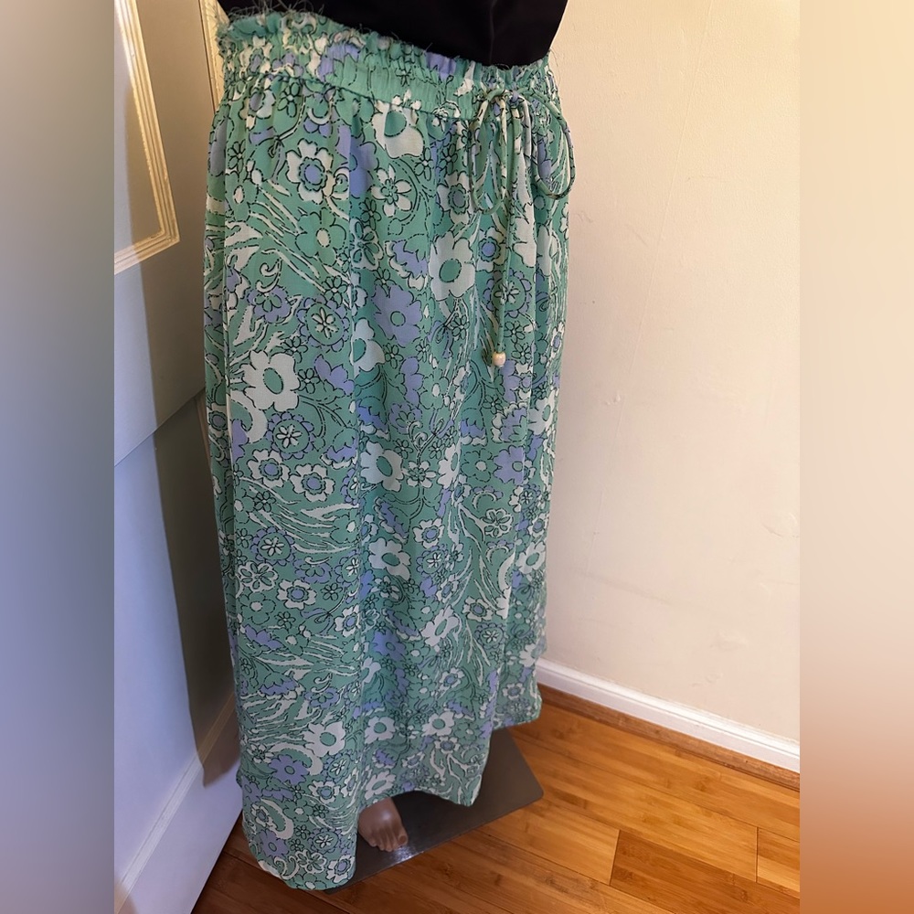 NWT- Her Destiny Womnes' skirts - Picture 10 of 12